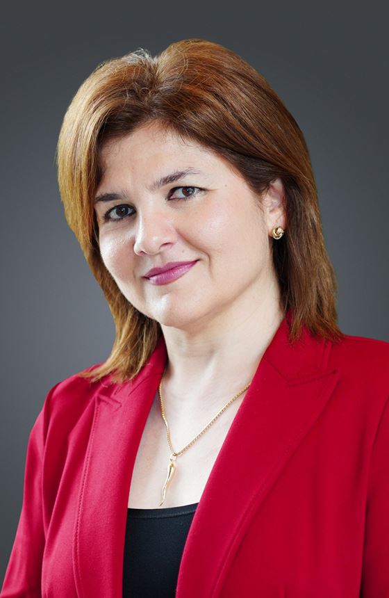 Prof. Dori Davari