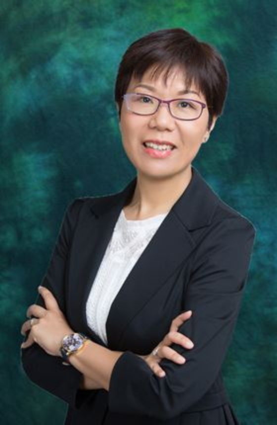 Prof. Justina LIU
