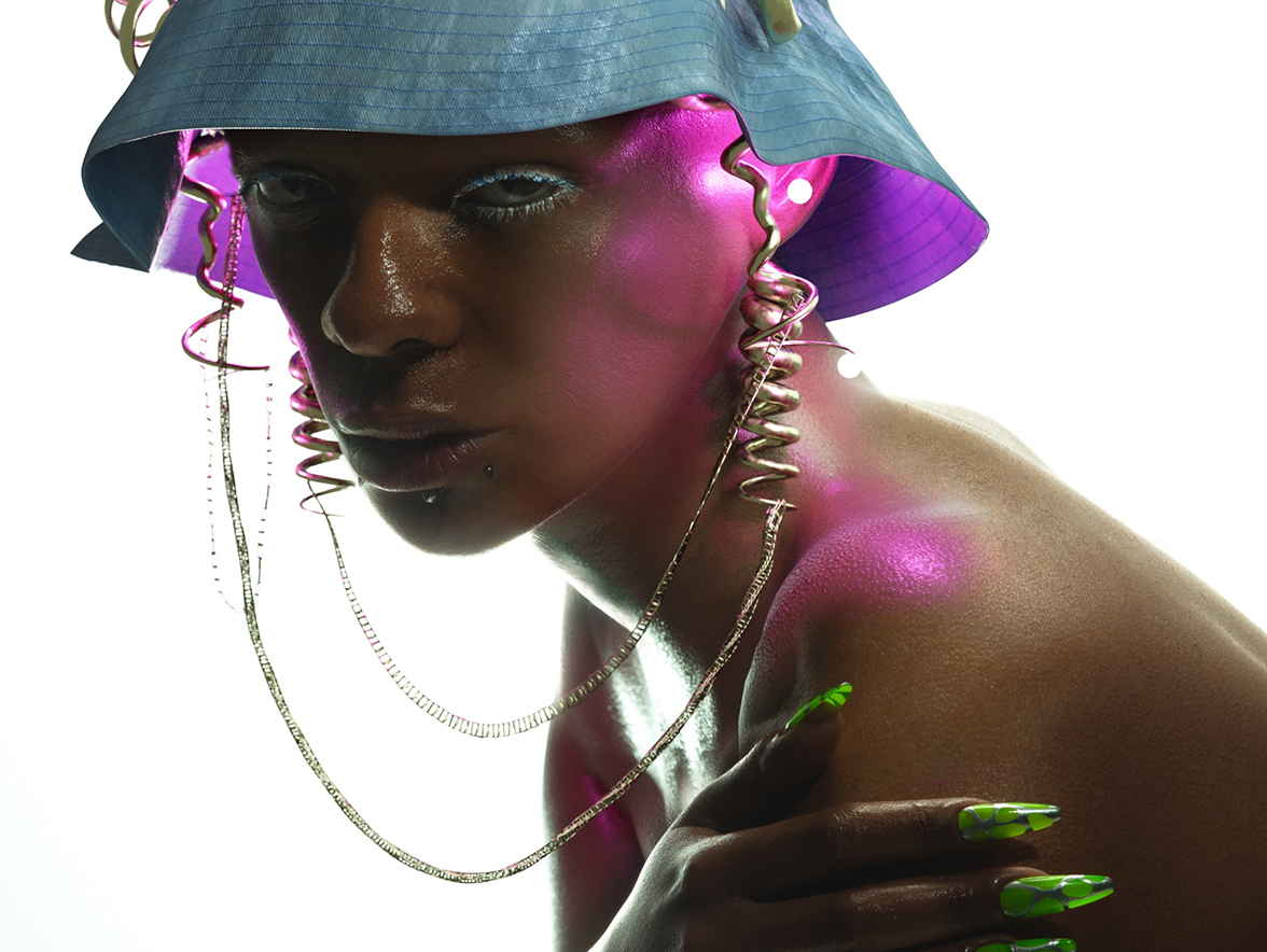 14111DF_1176x884